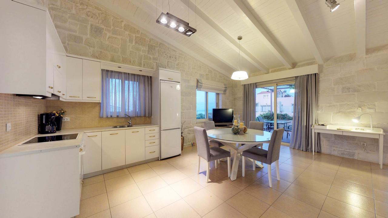 Lofos Village Chania *